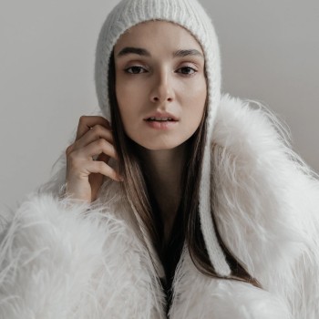 Чепчик из Fashion LOVE ME 2.0 мягкий Трендовая модель головного убора связана в две нити