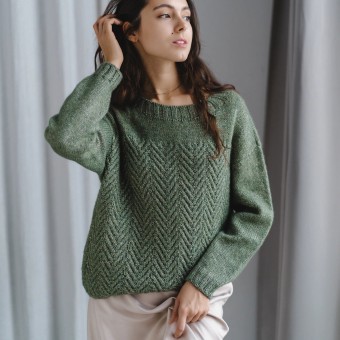 Описание для вязания джемпера #aura_forest из пряжи Aura Yarns Fashion Shiny Day