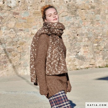 благодаря неокрашенной пряже Air Alpaca Natural Colors с эффектом кардной вязки он идеально подходит для начинающих