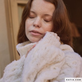 Katia Carezza — пряжа из virgin wool для свитеров