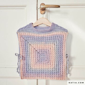 Получите удовольствие от вязания пончо для малышей, выполненного из Merino Baby Aquarelle