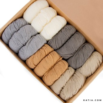 Что можно вязать крючком из одной пачки Katia Merino 100%? Вот несколько примеров: плед в технике бабушкин квадрат, кардиган колорворк, платье с интарсией, полосатый свитер или шарф больших размеров