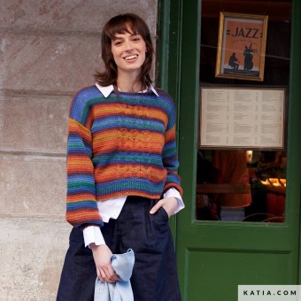 Наслаждайтесь идеальным узором для расслабленного вязания крючком с ярким эффектом длинного цикла градиента