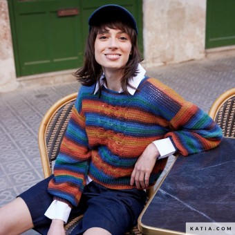 Наслаждайтесь идеальным узором для расслабленного вязания крючком с ярким эффектом длинного цикла градиента