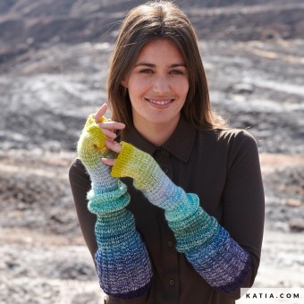 Носочная пряжа Katia Concept Symmetric Socks & More - Rainbow отлично подходит не только для носков