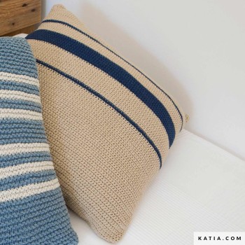 Подходит ли Katia Linen для аксессуаров? — Да, особенно для вязаных сумок, шопперов и головных уборов.