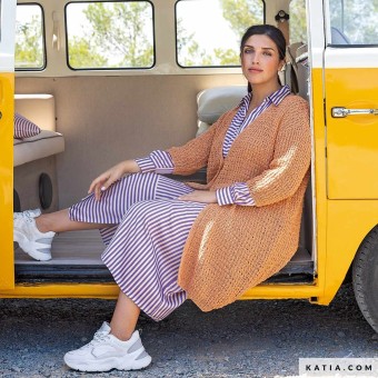 Используют ли Katia Linen в современной slow fashion? — Да, эта пряжа — воплощение медленной моды и осознанного выбора.
