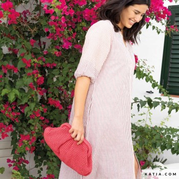свяжите клатч крючком из льняной пряжи Katia Linen