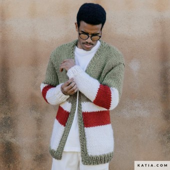 Для чего подходит Katia Love Wool? — Для вязания свитеров, шарфов и пледов.