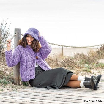 Можно ли использовать Katia Love Wool для подарков? — Да, вяжется быстро и выглядит дорого.