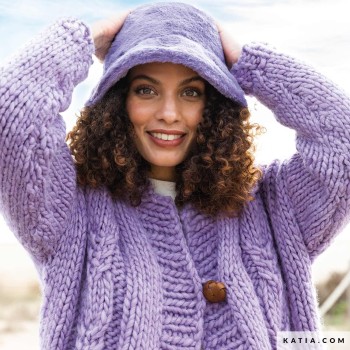 Katia Love Wool подходит для модных оверсайз вещей? — Идеально для объёмных моделей.