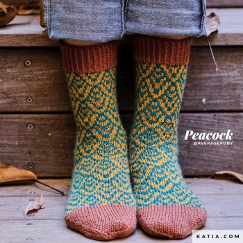 Мастерство вязания начинается с Katia United Socks