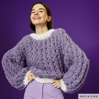 Удивите фактурным свитером Aurora из плотной шерсти WOW! Chunky wool. Смело создавайте свои собственные цветовые сочетания и получайте удовольствие от вязания
