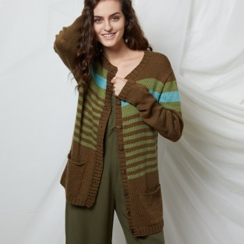 Вязаный свитер LANGYARNS Design Studio 990-89 из пряжи LANG YARNS линейки NORMA