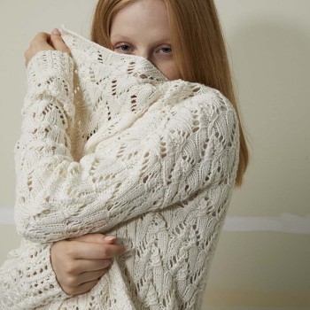 Если бы Пенелопа ждала Одиссея в XXI веке, она бы вязала из Lang Yarns Norma — прочной, но нежной