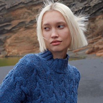 Вязаный свитер PHILIPPA Punto 77 PTO-077_07 из пряжи LANGYARNS Donegal Tweed+