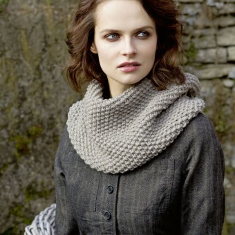 ЖЕНСКИЙ СНУД FAM 226 ACCESSOIRES 226-20 LANGYARNS CASHMERE BIG