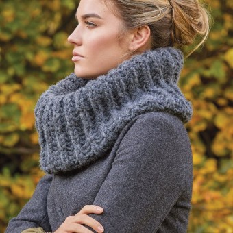 Экспериментальные техники вязания с пряжей Brushed Fleece