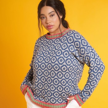 Rowan Cotton Cashmere с воздушной нежностью для романтичных вязаных шедевров.
