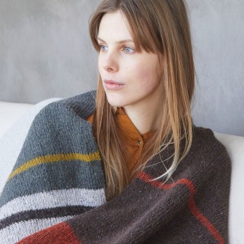 Свитер из Felted Tweed – костюм для пьесы Уютная зима в старом замке