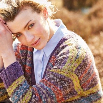 Пряжа-хамелеон: Felted Tweed одинаково хороша для зимних свитеров и весенних шалей благодаря сбалансированному составу
