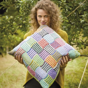 Пряжа Rowan Felted Tweed, для мягких шалей с превосходной драпировкой и твидовым эффектом