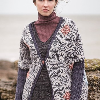 Элегантная Rowan Felted Tweed в огненном имбирном оттенке Кaffe Fassett, для ярких жаккардовых узоров.