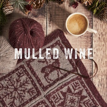 Роскошная пряжа Rowan Felted Tweed в сапфировом синем, для уютных кардиганов с чёткой текстурой