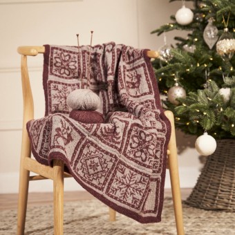 Пряжа Rowan Felted Tweed в мягком персиковом оттенке, смесь шерсти и альпаки для воздушных шалей