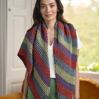 Элегантная Rowan Felted Tweed, для утончённых шалей с мягкой фетровой текстурой.