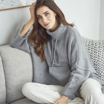 Пряжа Rowan Pure Cashmere для роскошных свитеров с мягкой текстурой