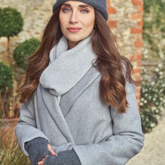 Пряжа Rowan Pure Cashmere для мягких шапок