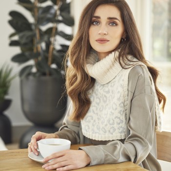 Rowan Pure Cashmere DK с шелковистой текстурой для уютных свитеров