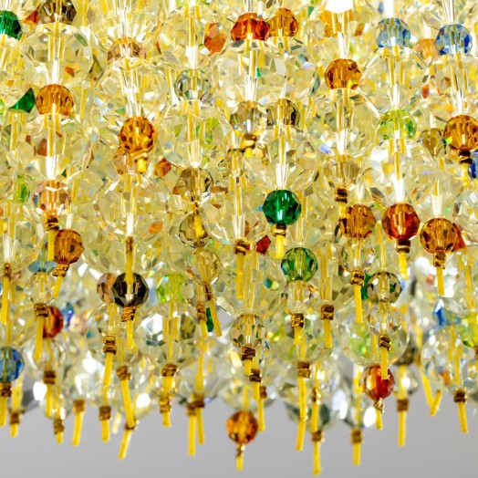 Swarovski Zygo Brooms - Harmony даже в том, что кажется структурированным и упорядоченным, есть всплески спонтанности и искры цвета