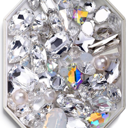 Коллекция компонентов Swarovski с прецизионной огранкой идеальный импульс для творчества