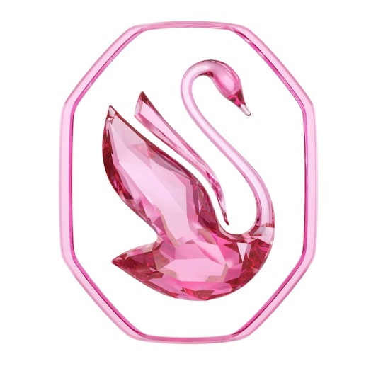 2021 – Лебедь-октагон. Логотип Swarovski в виде лебедя претерпел изменения — теперь он обращен в будущее и заключен в хрустальный октагон, чьи четкие грани напоминают о мастерстве ремесленников Swarovski в области огранки драгоценных камней