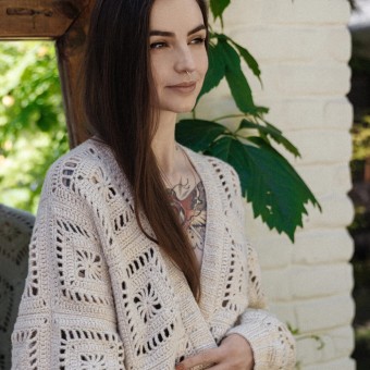 Кардиган крючком aura_kvadro_cardi из пряжи Fashion Shiny Day