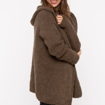 модель 19223 женский жакет связанный из пряжи Austermann Alpaca Fluffy