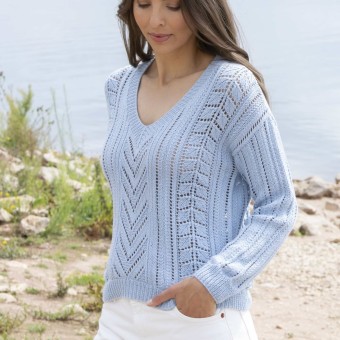 Rebecca 93 Модель 1 женского джемпера связаного из пряжи Austermann Bio Cotton 26