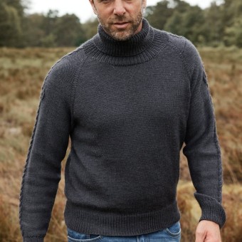 мужской пуловер связаный своими руками из пряжи Austermann Merino 120 цвет 134