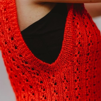 Вам понадобится пряжа Pascuali Alpaca Lace 100% беби-альпака цвета по вашему выбору