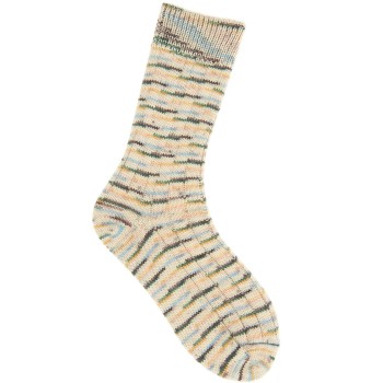 Для вязания пары носков вам потребуется 1 клубок пряжи Rico Design Socks Alpaca Art