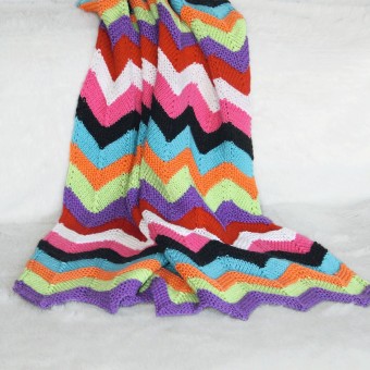 Модель 12230 Детское одеяло связаное вручную из пряжи Baby Merino Fb. 3942, 3939, 3928, 3943, 3924, 3918, 3901, 3912