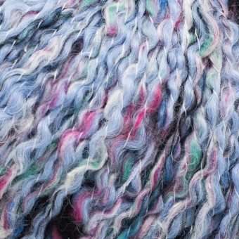 Цвет пряжи Aura Yarns Crazy Alpaca Carnival оттенок 12.003 Blue Lake, крупно