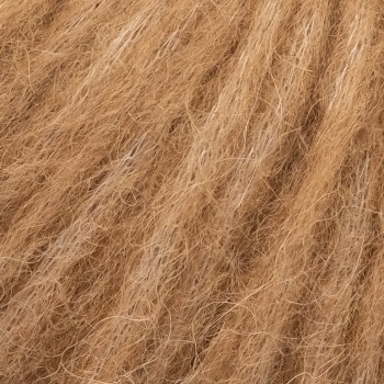 Цвет пряжи Aura Yarns Fashion Love Me 2.0 оттенок 09.016 Almond, крупно