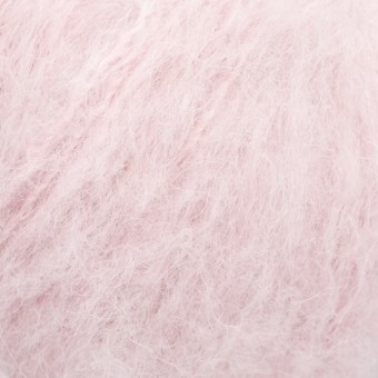 Цвет пряжи Aura Yarns Fashion Touch Me оттенок 07.017 Lychee, крупно