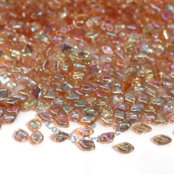 Бусины BEADSMITH Dragon Scale 1,5x5 мм CRYSTAL YELLOW RAINBOW (#98531), 5 гр