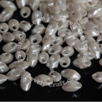 Бисер MIYUKI Long Magatama ANTIQUE IVORY PEARL CEYLON #592, 10 гр