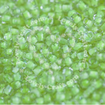 Бисер 12/0 - 2мм с цветной линией (лаймовый)