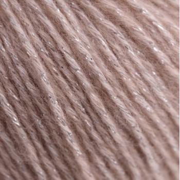 Цвет пряжи Aura Yarns Fashion Shiny Day оттенок 1414 Latte, крупно